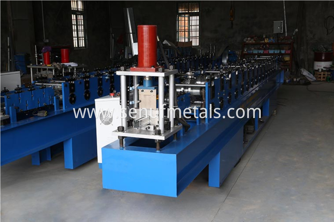 Door frame roll forming machine